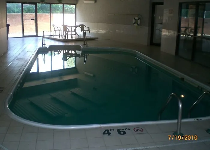 Travel Motel Rockford